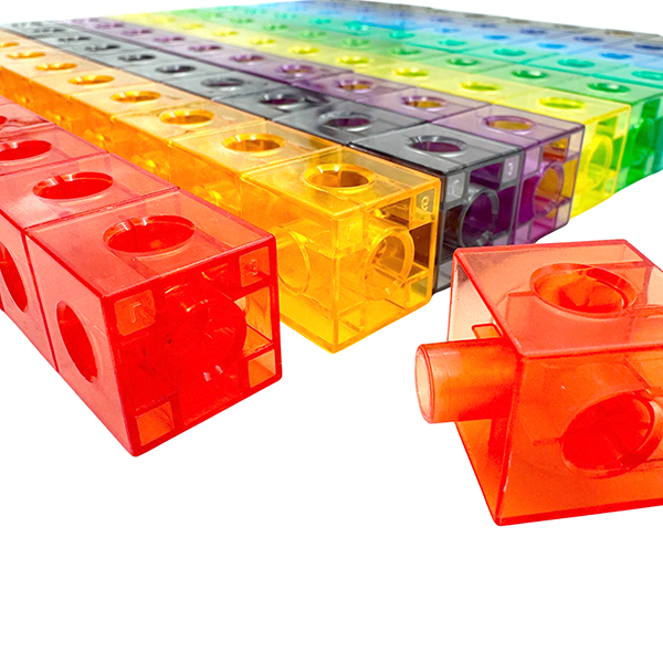 100 Pcs Transparent Linking Cubes Set