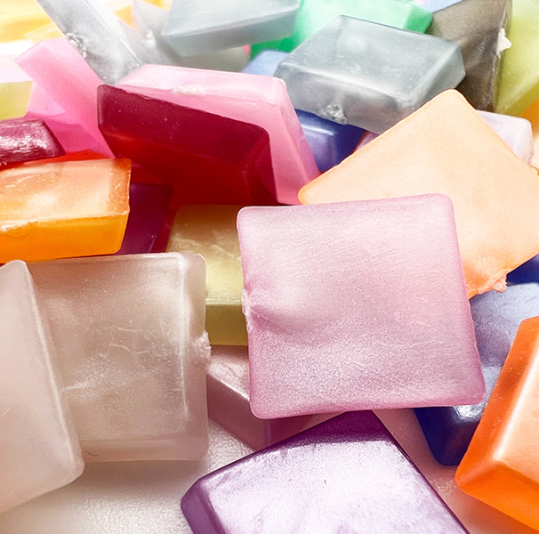 200g 1cm Pearl Colorful Square Pieces for Crafts