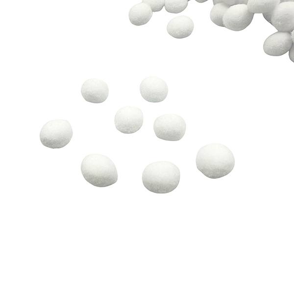 120 Pcs 10mm White Felt Pom poms Set