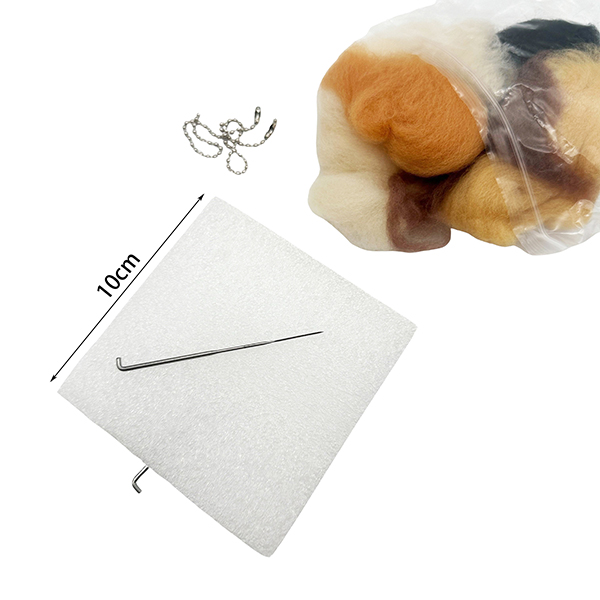 NEEDLE FELTING PENDANT KIT - PUDDING CORGI