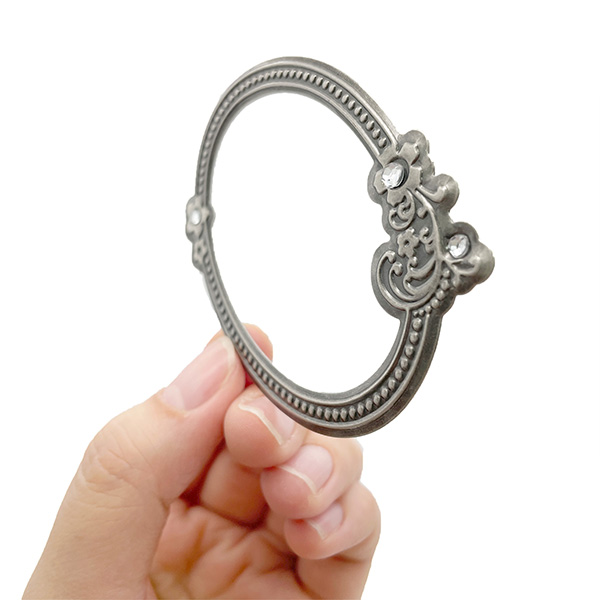 83mm Antique Metal Oval Flat Picture Frame